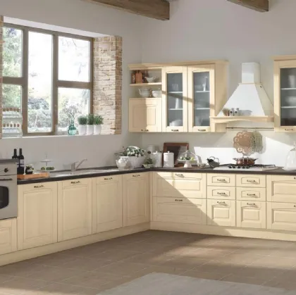 Cucina Classica Bea in legno laccato Panna di Net Cucine